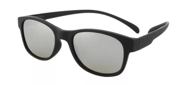 Polarized Black
